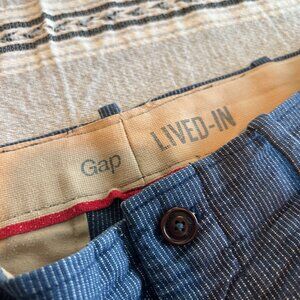 Gap Lived-In Dark Blue Pinstripe Shorts 34"